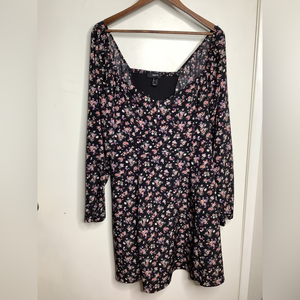 Forever 21 Long Sleeve Floral Boho Black Dress Size 2X